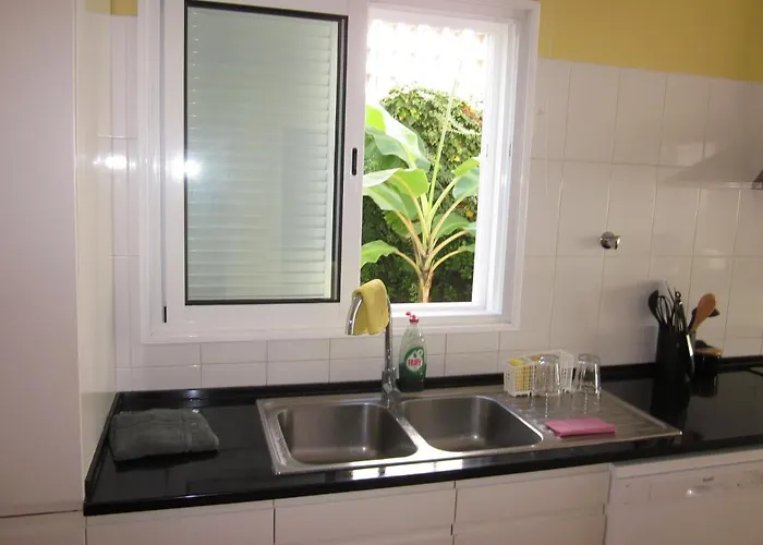 Hansen In Garajau - Cristo Rei *