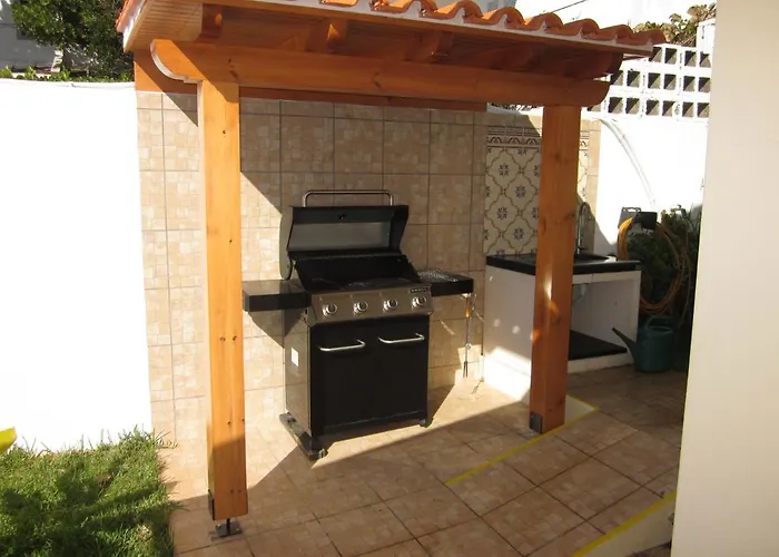 Hansen In Garajau - Cristo Rei