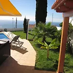 Villa Hansen In Funchal Suburb - Cristo Rei *