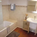 Hansen In Funchal Suburb - Cristo Rei Villa *