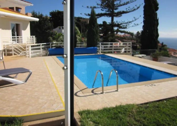 Hansen In Madeira - Cristo Rei Villa