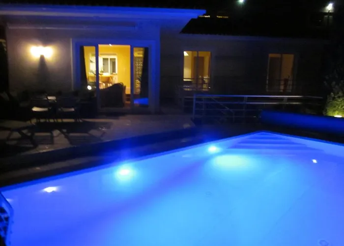 Hansen In Madeira - Cristo Rei Villa *